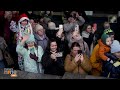 Russians Embrace Festive Spirit As Ded Moroz Train Arrives At Moscow’s Belorussky Railway Station  - 02:06 min - News - Video