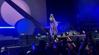 Lorde - A World Alone (Pepsi Center)