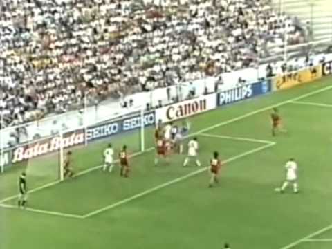 Jean Marie Pfaff saves