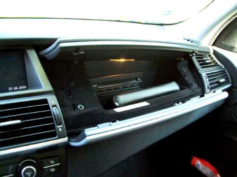 Replace glove compartment panel bmw