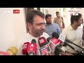 2nd Phase Voting: Jayant Choudhary ने की लोगों से बढ़-चढ़कर वोट डालने की अपील | Loksabha Election  - 00:41 min - News - Video