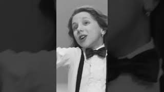 А мне бы прыгать и скакать #ello