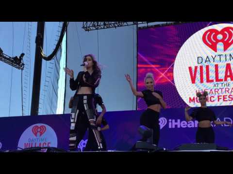 Starving - Hailee Steinfeld at Daytime iHeart Radio Music Festival