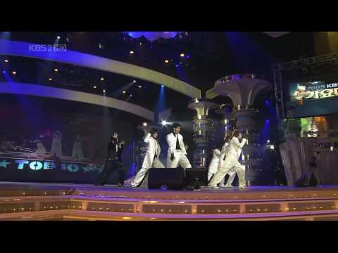 DBSK - We Are The Future (Perf. 30.12.2005)