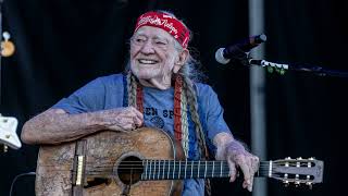 Willie Nelson's Devastating Interpretation of Beck's 'Lost Cause' Could Be His 'Hurt'