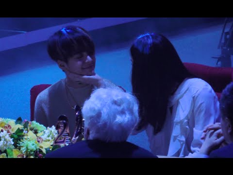 160331 HuaDing Awards 华鼎奖 Fx(amber,Krystal,luna) focus