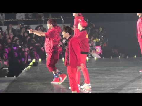 EXO-K Happiness(H.O.T) 20131224 SMTOWNWEEK