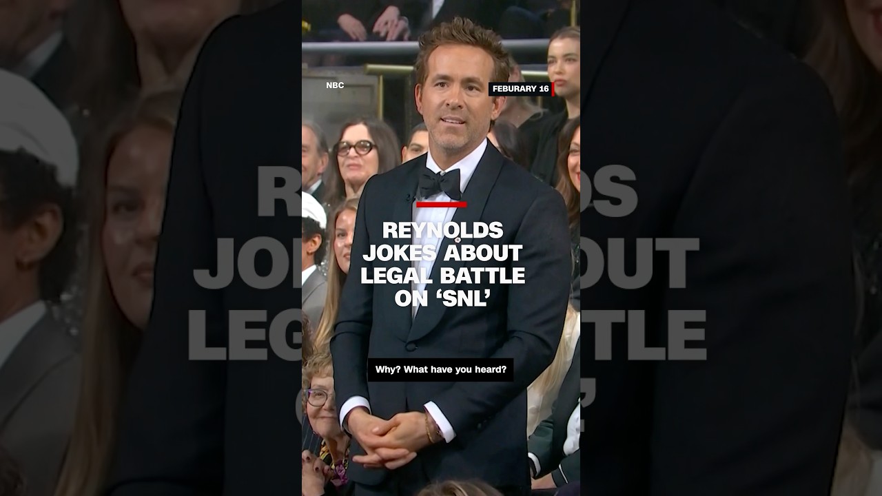 Reynolds jokes about legal battle on 'SNL'
