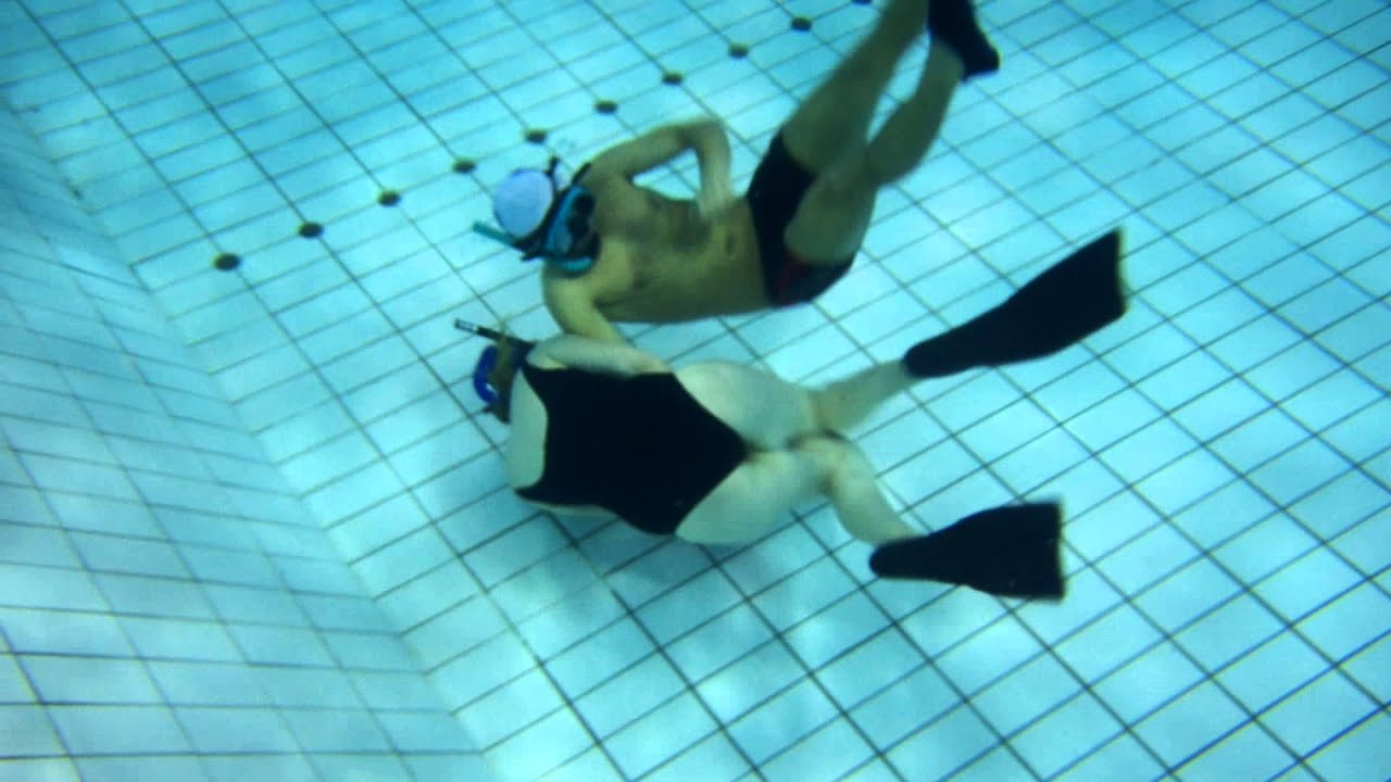 PURE Underwater Rugby Training Video - YouTube