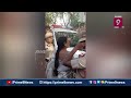 LIVE🔴- షర్మిల కోసం హుటాహుటిన పోలీస్ స్టేషన్ కు పరుగులు తీసిన విజయమ్మ | YS Sharmila Arrest - 00:00 min - News - Video