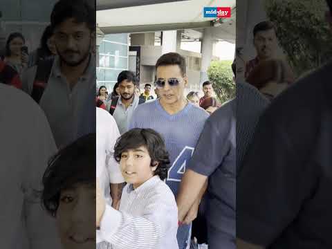Akshays Fan Love Moment Caught on Camera  51 thousand views  play Short