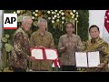 Outgoing leaders and successors of Indonesia and Singapore hold talks on economy and defence ties