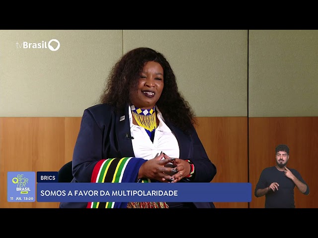 Líder sul-africana da Aliança Empresarial de Mulheres do BRICS analisa papel feminino na economia