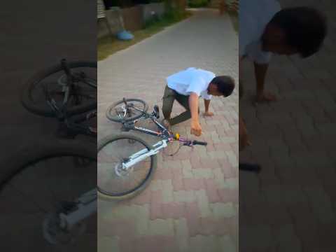 ফরহাদের বউ চ্যালেঞ্জ!😱😱 #reels #short #shorts #ytshorts #cycling #stunt #rider #viral #shortsfeed