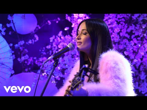 Kacey Musgraves - Slow Burn (Live From Tokyo)