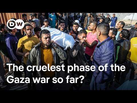 Gaza: Israeli strike wipes out doctor's family, says Hamas | DW News