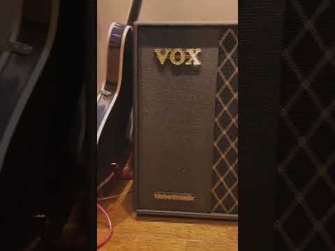 Jaw dropping tone that goes beyond the realm of previous modeling amps: VOX Valvetronix VT100X