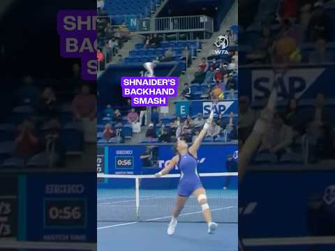 Diana Shnaider’s WICKED backhand smash ends crazy point vs. Zheng in Tokyo! 🌪️ #WTA #tennis #shorts