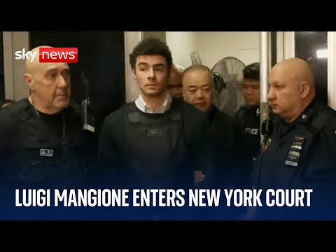 Luigi Mangione enters New York court