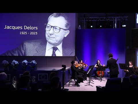 Η Ευρωπαϊκή Επιτροπή τίμησε τον Ζακ Ντελόρ