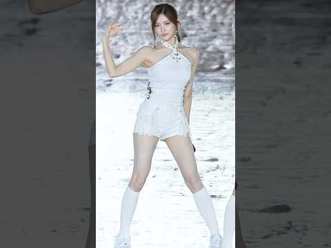 아이브(IVE) 이서 'BANG BANG 뱅뱅' 4K 세로직캠 (LEESEO FanCam) | #대구세계마스터즈육상경기대회