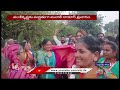 Raj Thakur Wife Manali Thakur Door to Door Campaign For Supporting Gaddam Vamsi | Peddapalli | V6  - 02:30 min - News - Video