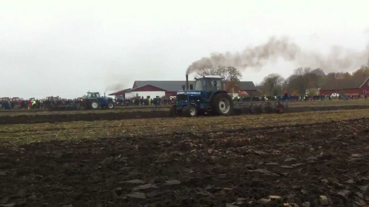 Ford tractor speed plowing #2