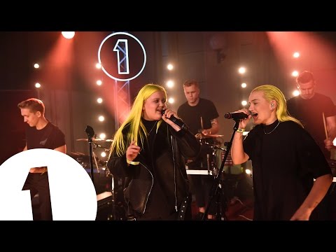Alma - Dye My Hair (Live at Future Festival 2017)