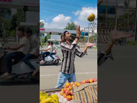 नारियल 🥥 नहीं बम 💣 है 🤣😂 wait 4 twist @akki_dada7  #comedy #funny  #indore #shorts #ytshorts