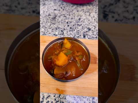 #Capsicum Kara Kulambu#குடைமிளகாய் கார குழம்பு#shorts#உருளைக்கிழங்கு குடைமிளகாய் கார குழம்பு#potato