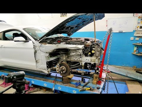 Ford Mustang.  Вытяжка лонжерона. Рихтовка усилителя. Сварочные работы.