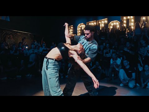 Melvin & Gatica - Arcade