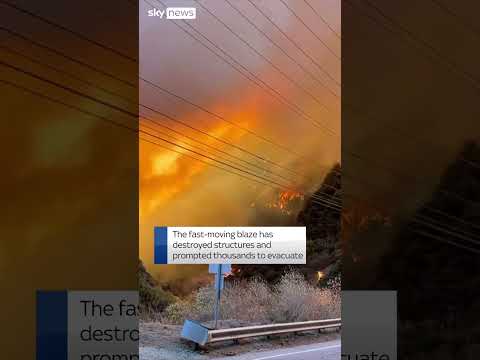 Wildfire tears through Malibu