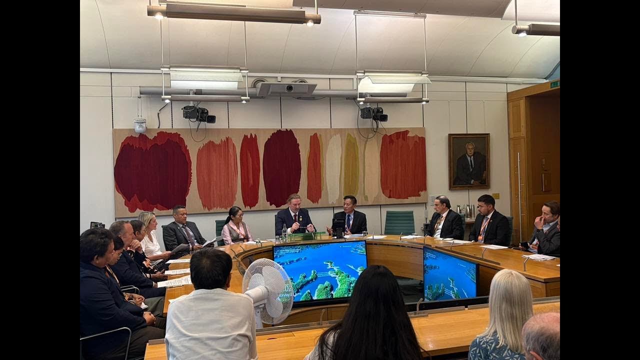 Chris Law MP | Message to H.H The Dalai Lama and Tibetans | UK - China - Super Embassy | #druktalk