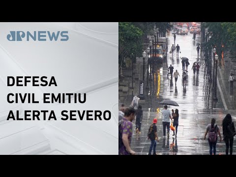 Zona norte de São Paulo tem chuva com queda de granizo