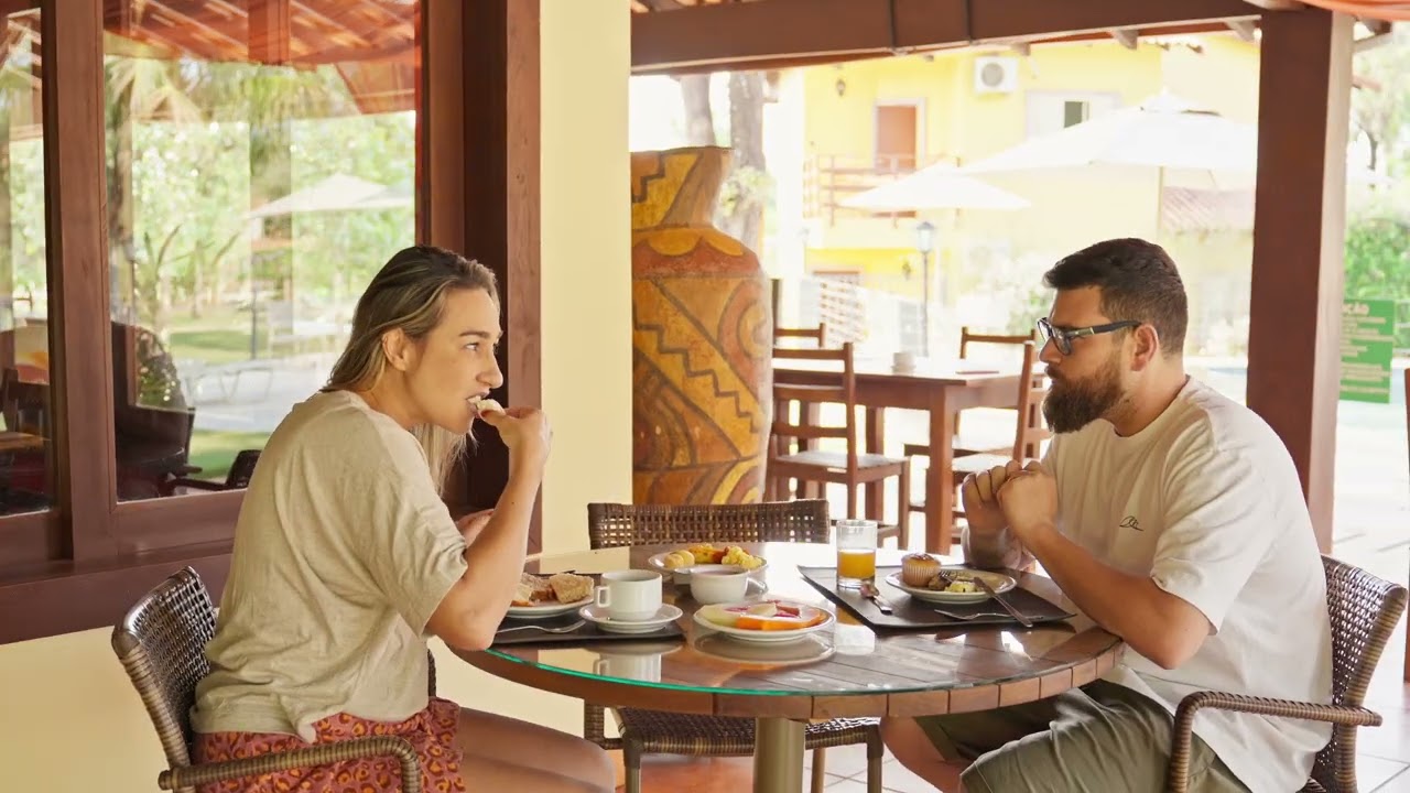 É primavera! Bonito por natureza.

Na Capital Brasileira do Ecoturismo, a transparência das águas, o colorido das matas e a rica fauna tornam essa estação única, criando cenários perfeitos para momentos a dois.

Em meio a toda essa beleza, o Hotel Pousada Águas de Bonito proporciona uma experiência inesquecível, ideal para casais que buscam mais que tranquilidade."

Acorde com o canto dos pássaros e desfrute de acomodações amplas, arejadas e privativas, onde o conforto e a privacidade são prioridade.

Nossos apartamentos Luxo, Luxo Superior e Luxo Especial são o refúgio perfeito para casais, com charme, conforto e vistas deslumbrantes para a piscina ou para nosso lindo jardim."

Comece o dia saboreando juntos um delicioso café da manhã, repleto de delícias da culinária regional, incluído na diária.

Relaxe e revigore o corpo e a alma com nossa completa estrutura de lazer: piscinas, spa, saunas, massagens relaxantes e muito mais.

Para uma experiência ainda mais completa, contamos com uma agência de passeios e estacionamento próprio.

Aproveite a primavera em Bonito, com menos movimento e mais flexibilidade para viver momentos inesquecíveis ao lado de quem você ama.

Consulte nossa equipe de reservas para mais detalhes e reserve já!

"Hotel Águas de Bonito - Bonito por natureza”

Para saber mais e reservar agora, consulte nossa equipe de reservas!
➡️ https://aguasdebonito.com.br/primavera-em-bonito-2/

#BonitoMS  
#hotelembonitoms  
#hotelembonito  
#bonitomatogrossodosul  
#pousadaembonito  
#resortembonitoms  
#resortembonito  
#hotelpousadaáguasdebonito  
#aguasdebonito  
#hoteisembonito  
#resortbonito  
#matogrossodelsur  
#bonitomatogrossodelsurbrasil  
#bonitomatogrossodosulbrasil  
#melhorhotelembonitoms  
#melhoreshoteisembonito  
#matogrossodosul  
#bonitomatogrossodosulbrasil  
#resortemmatogrossodosul  
#hotelfazendabonitoms  
#hotelembonitocompiscina
