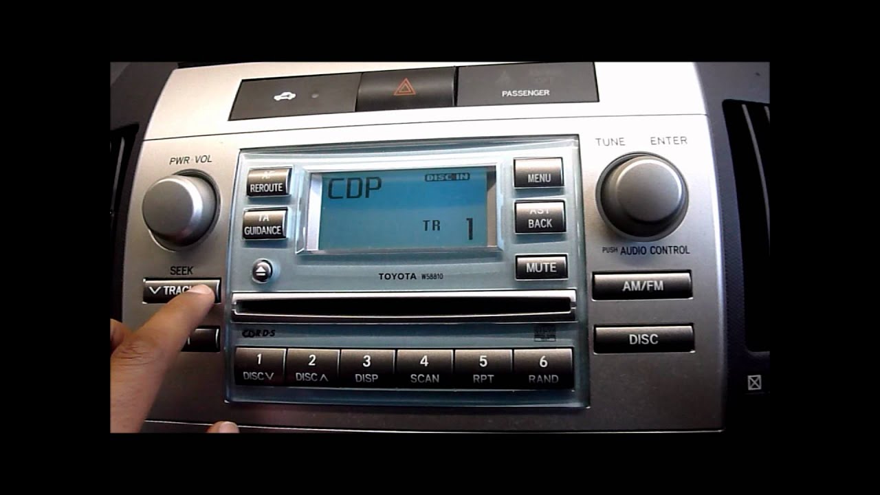 2004 toyota corolla stereo replacement #7
