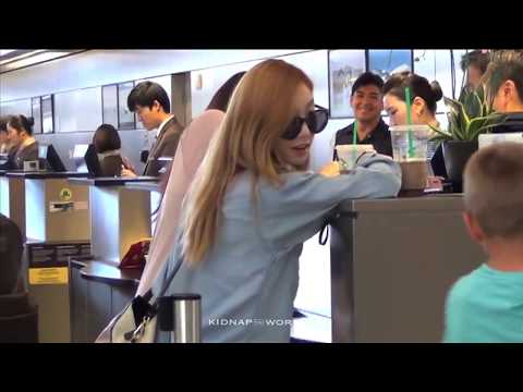 SNSD and Kids #1 - Taeyeon Playing with Kids and Acting Like a Kid!