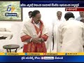 Union Minister Harshvardhan Meets and Pats KCR