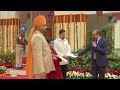 Republic Day 2024: Lok Sabha Speaker Om Birla Unfurls National Flag at his Residence in Delhi |News9