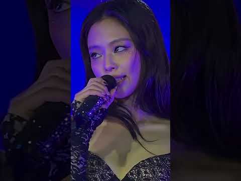 StoryBoard 0 de la vidéo JENNIE ENCHAINE LES MAUVAISES PERFORMANCES  SUR SCÈNE ?