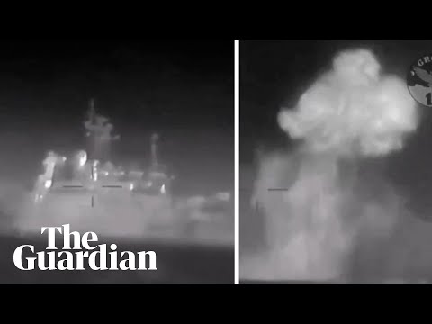 Video appears to show moment Ukraine hits Russian warship
