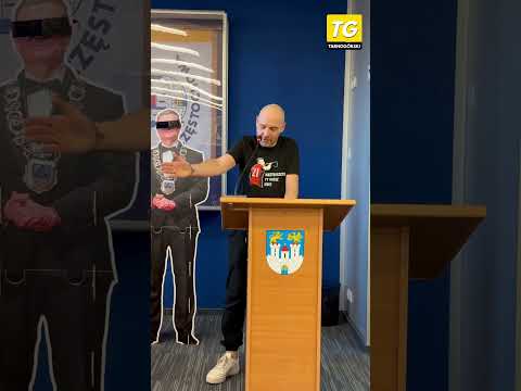 Mieszkańcy Częstochowy przynieśli trumnę na sesję