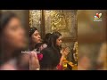 ఫ్యామిలీ స్టార్ కోసం మృణాల్ ఠాకూర్ పూజలు | Mrunal Thakur At Balkampet Yellamma Temple | Indiaglitz  - 02:46 min - News - Video