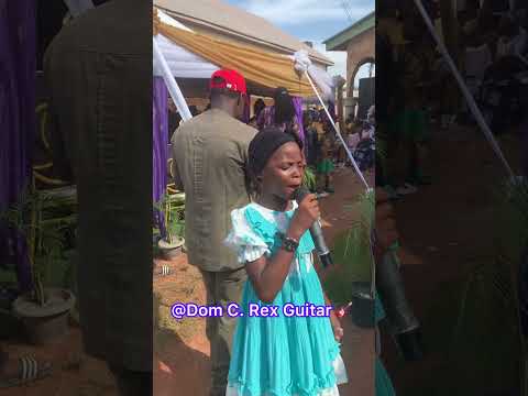 Oya Come See The Destiny Child... Mins; Chisom Favour Is Leading The Stage With Mins; Ebuka De Great