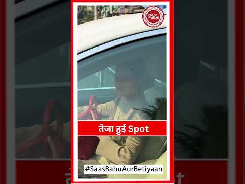 Tejasswi Prakash Gets Snapped In The City | SBB