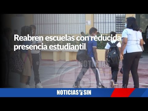 Reabren escuelas con reducida presencia estudiantil