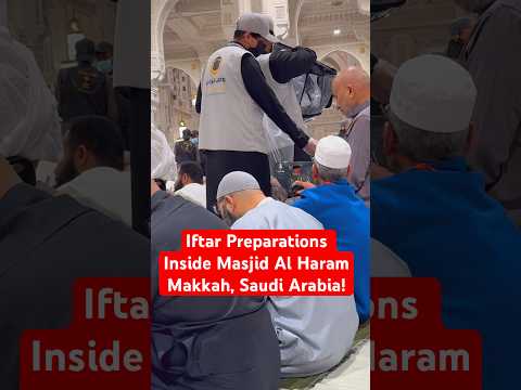 Iftar at Masjid Al Haram, Makkah #shorts #ramadan #umrah #trending