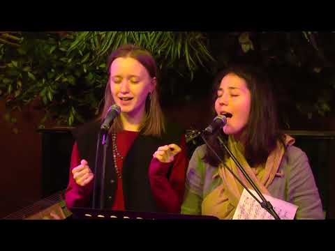 TWO DAUGHTERS Alisa Ten & Marfa Semenova. Henry Purcell - "Crown the Altar"