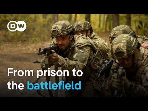 How Ukraine recruits prisoners to fill its dwindling ranks | DW News